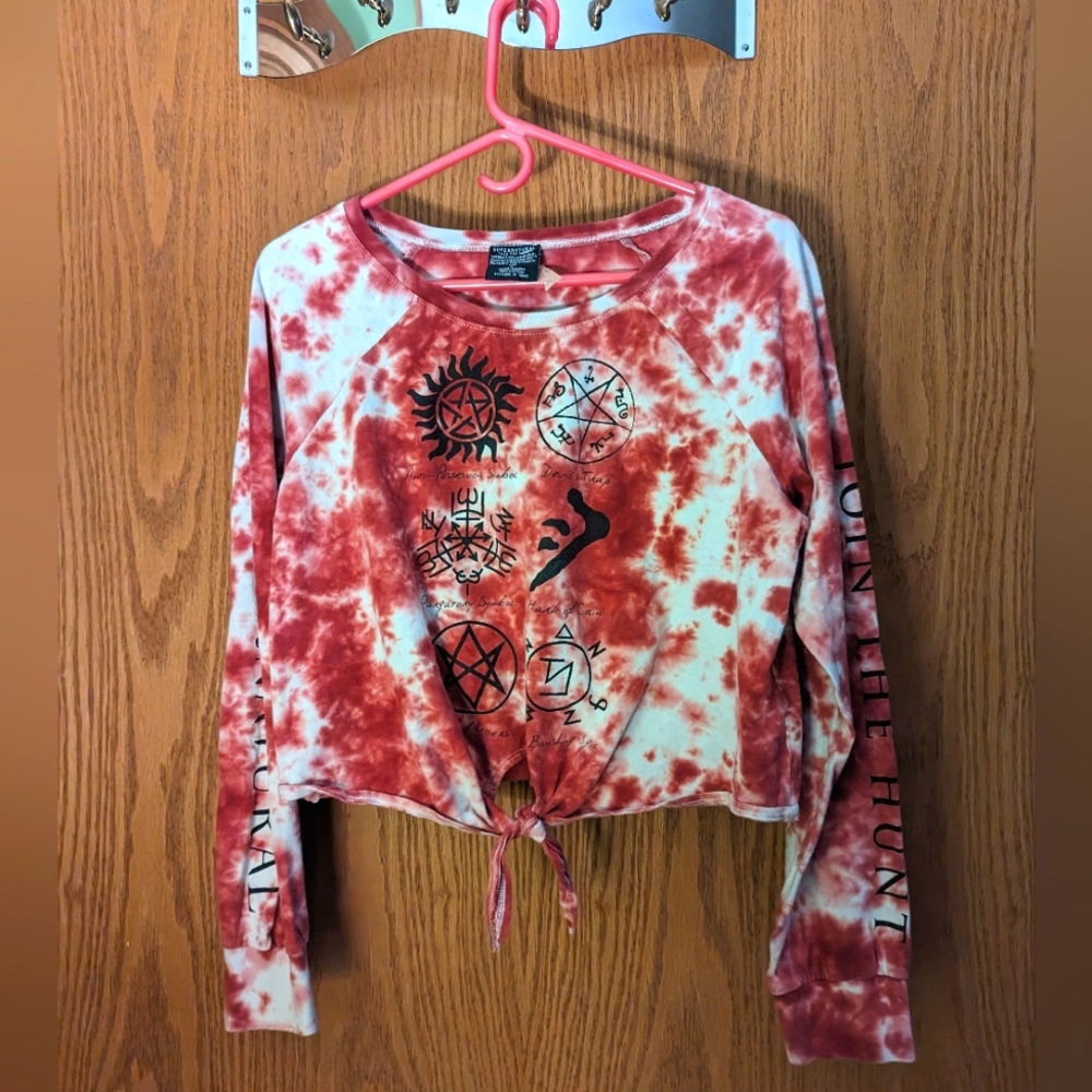 NWOT Supernatural Join the Hunter Cropped T-Shirt